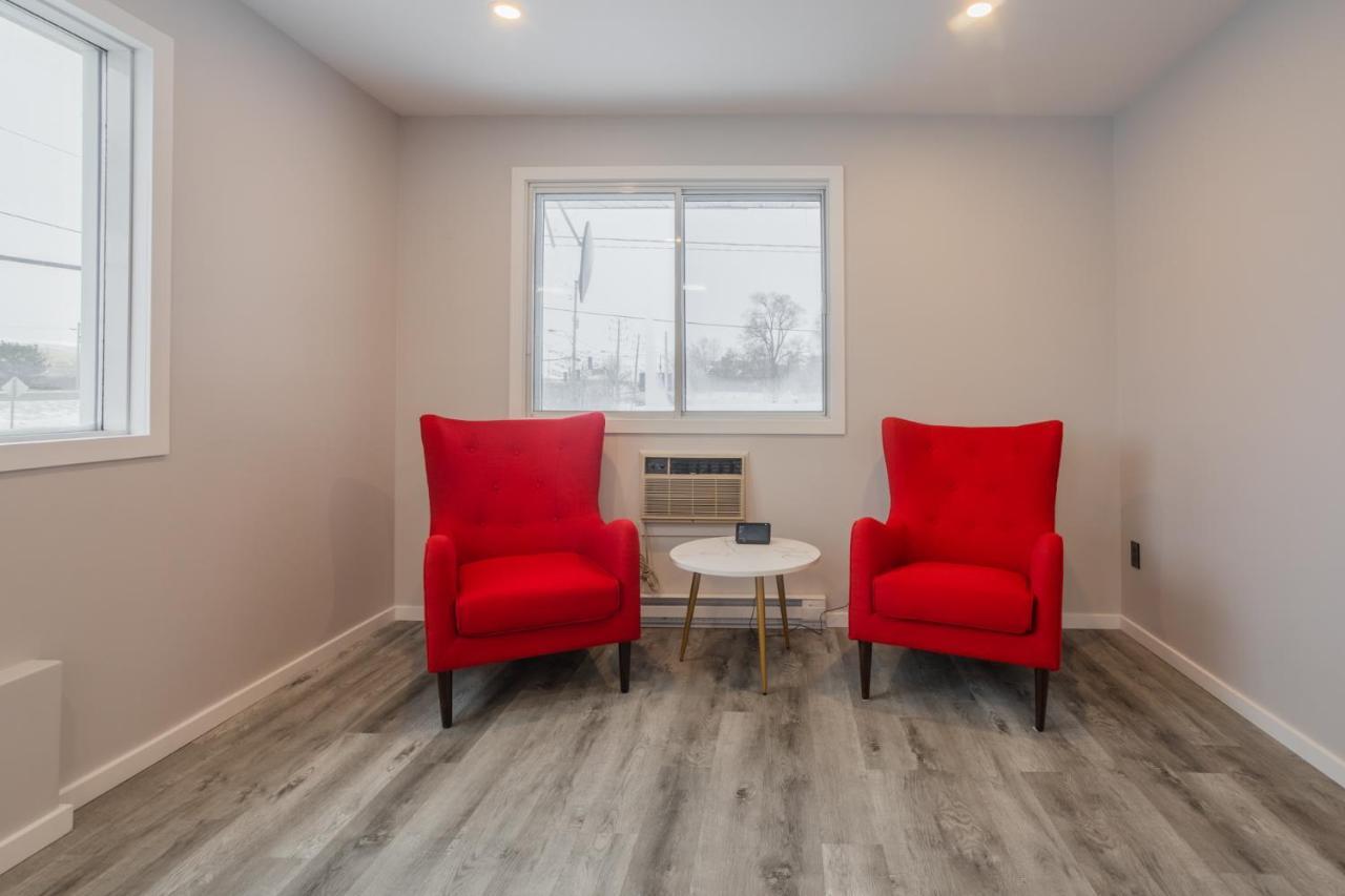 Motel Champlain Brossard Luaran gambar
